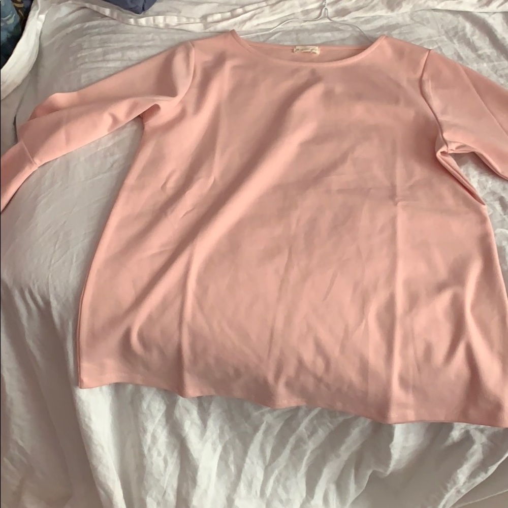 3 for 10 A cute pink blouse